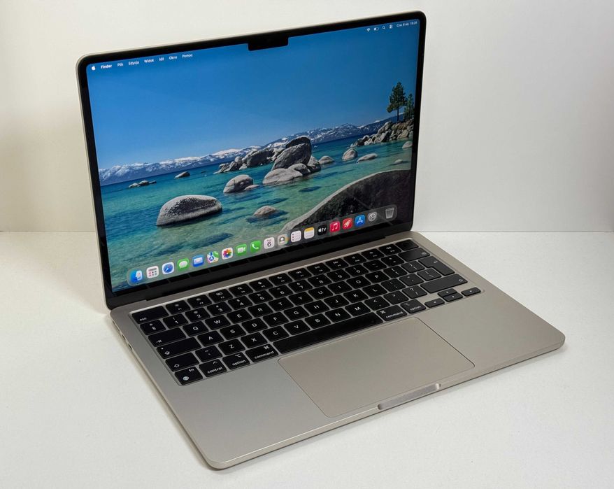 Apple MacBook Air 13 2022 - M2 8GB / 256GB - 87% Kondycji Baterii - Gwarancja - Stan BDB -