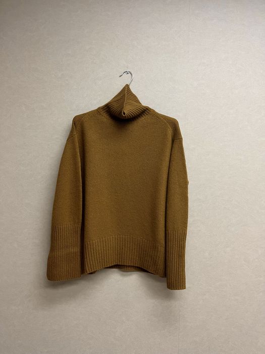 Вовняний светер Massimo Dutti