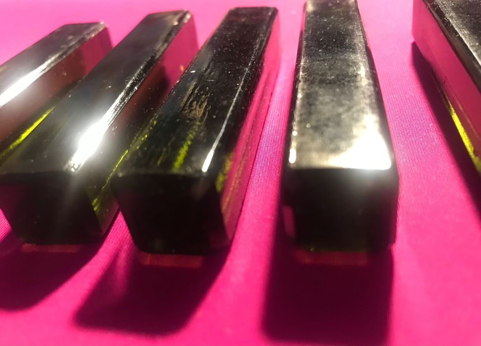 Szklane podstawki do sztućców