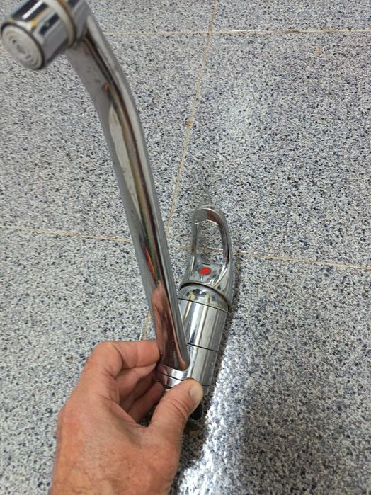 Torneira de cozinha lava-loiça