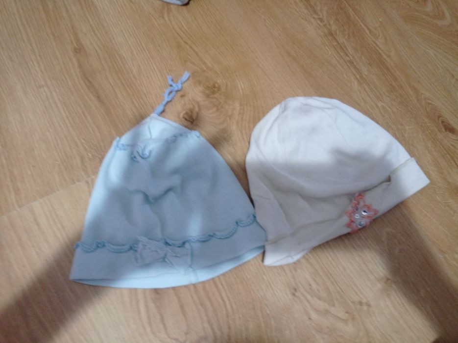 Czapki dla dziewczynki