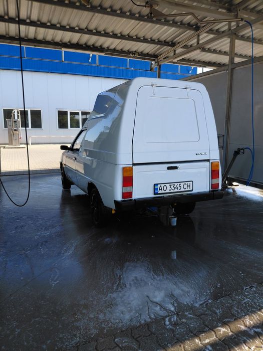 -Продам  Таврію-