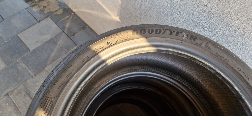 Opony letnie Goodyear Eagle F1 225/45R18