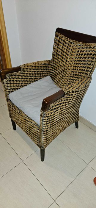 Cadeirão em Madeira e Corda