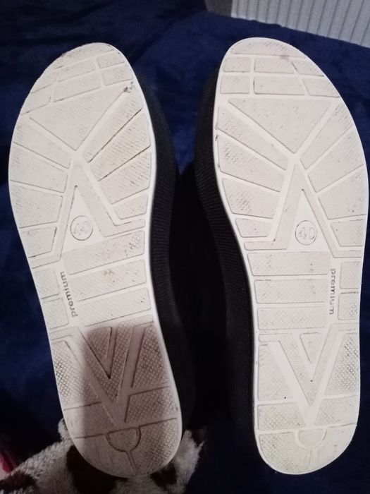 Зимове взуття, ботінки зимові