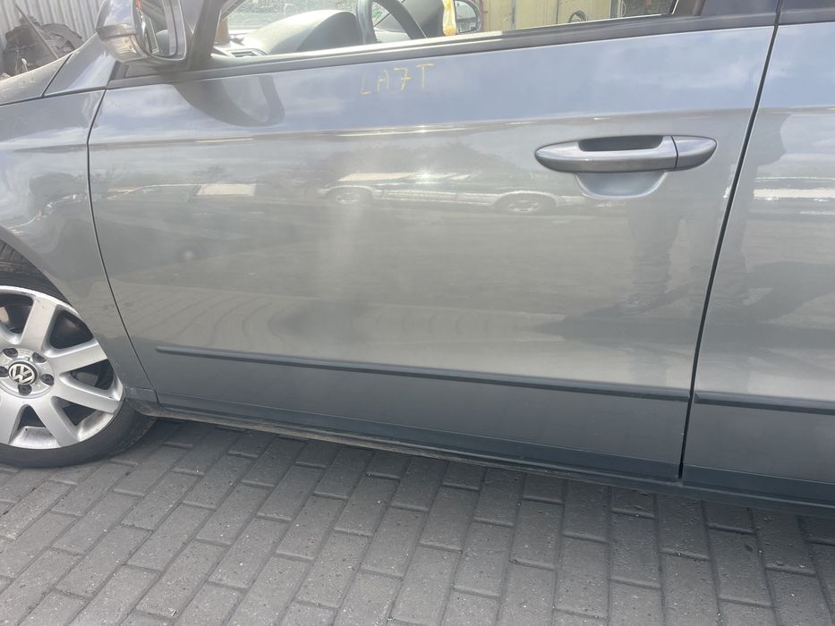Passat B6 combi drzwi przód tył kolor szary LA7T