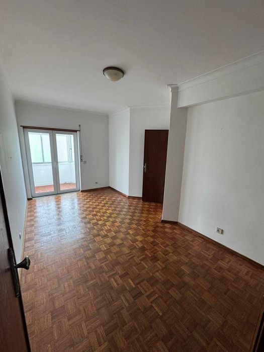Apartamento T3 || Centro de Leiria