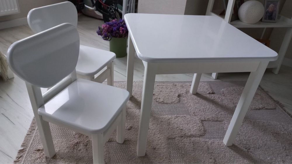 Детский стол дерево