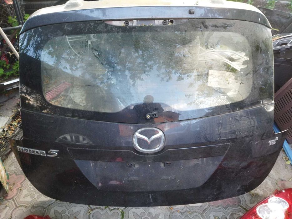 Кришка багажника Мазда 5 2008 рік