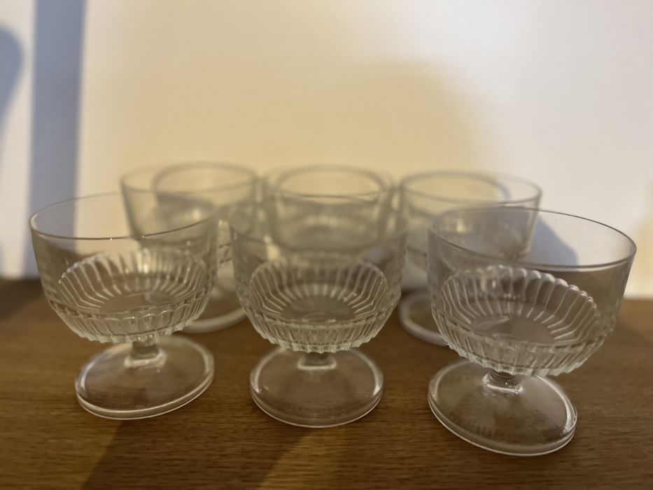 Champagne Glasses64752019566339123