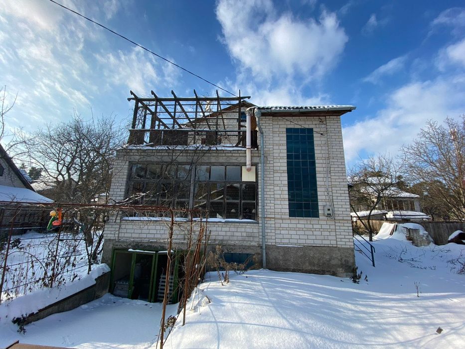Продаж просторого будинку в елітному Козині (Обухівський напрямок)