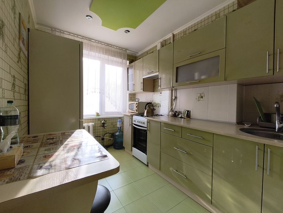 Продам отличную 2х комнатную квартиру на Шестой Слободской.