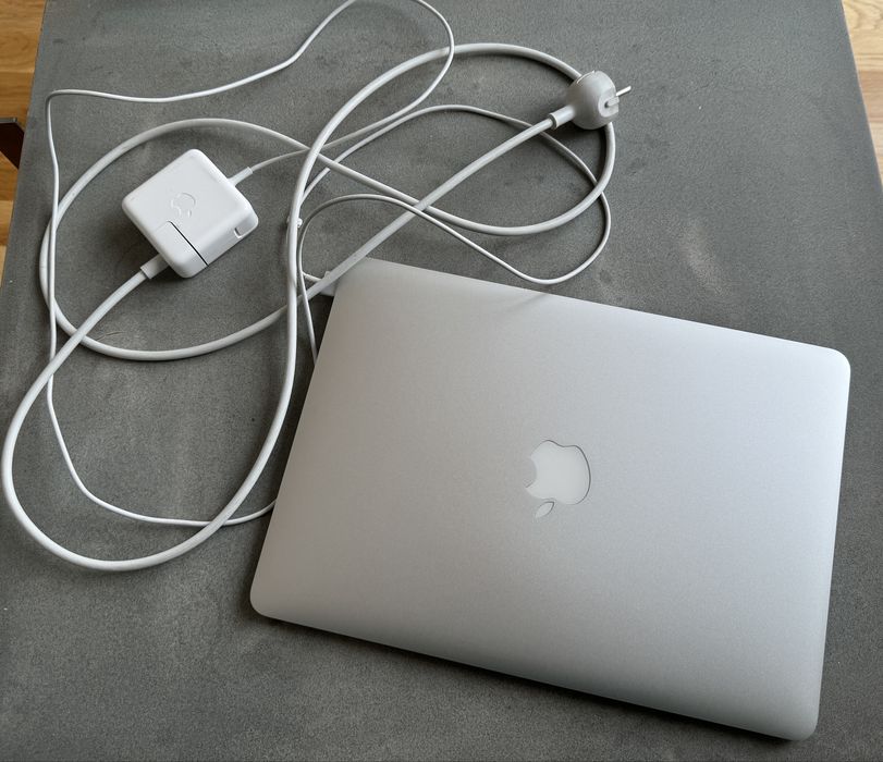 Macbook air 2017 128gb