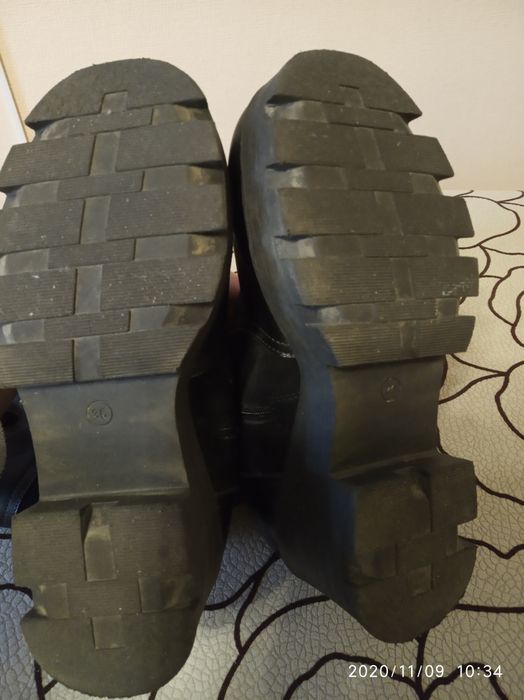 Новые кожаные зимние сапоги 35-36р