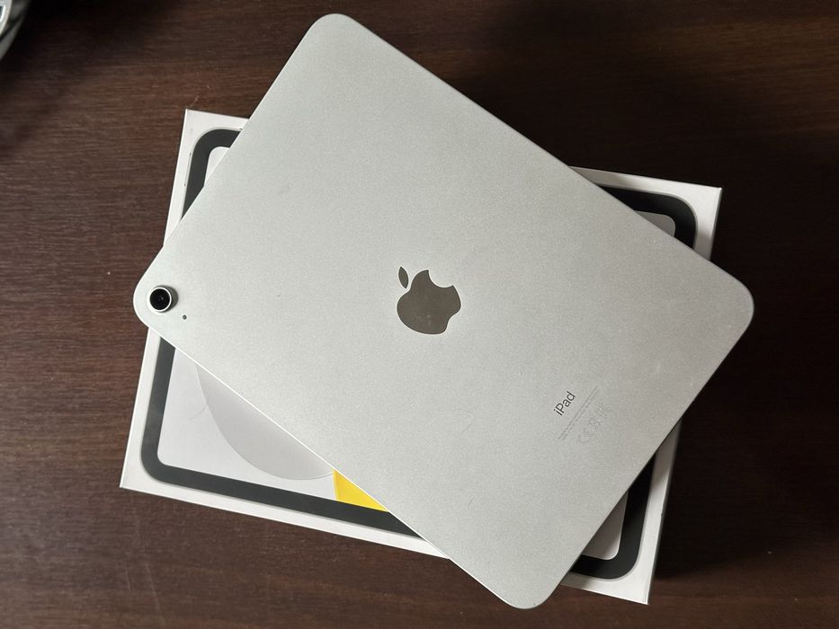 iPad 10 gen 64gb