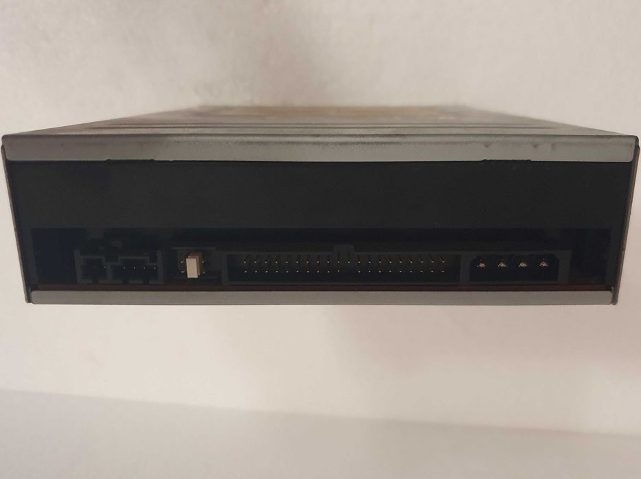 Samsung SC-152 CD-ROM Drive – 52x Max64751281403265122