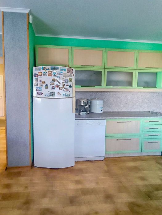Є- ВІДНОВЛЕННЯ, ВАУЧЕР- ТАК! ПРОДАЖ 2поверх.будинку ЗАХОДИ/ЖИВИ. 3 санвузли, 2 гаража/утеплений/ вирівняна дільниця