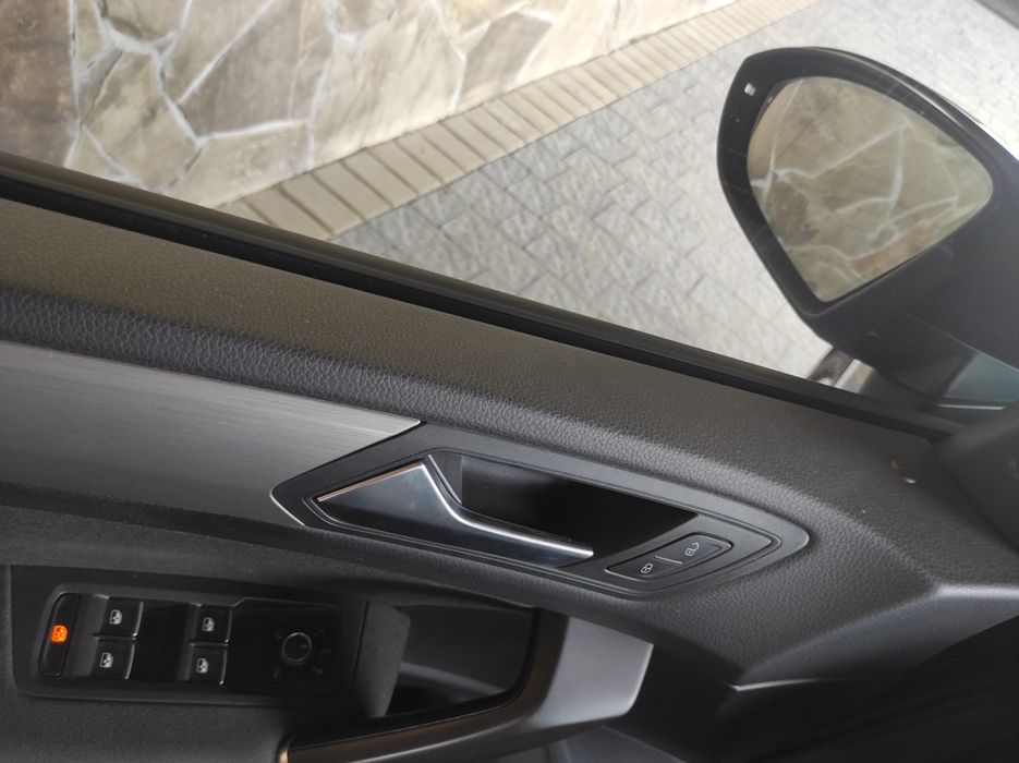 Фольксваген тоуран