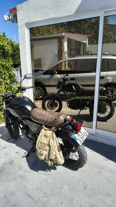 UM Scrambler x naked 125cc 2300km