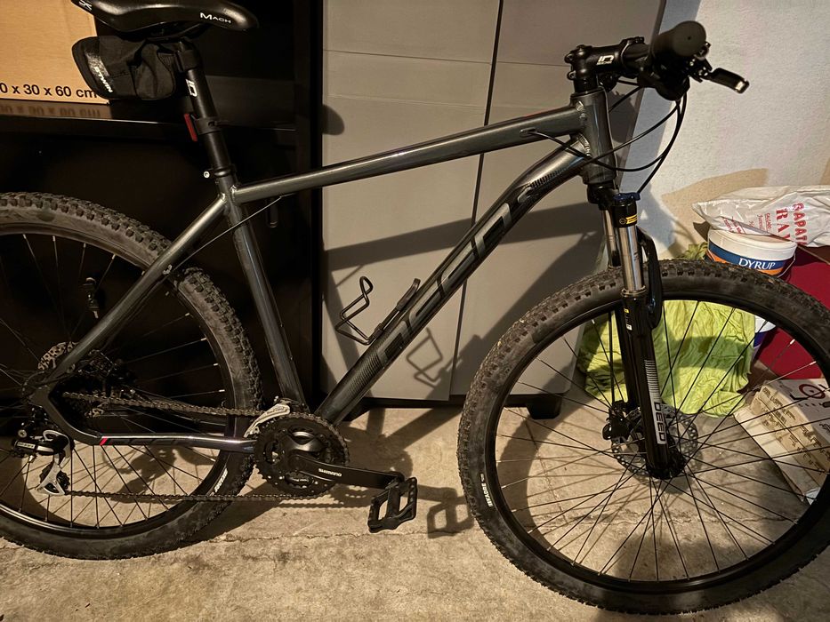 Bicicleta BTT 29 + Capacete