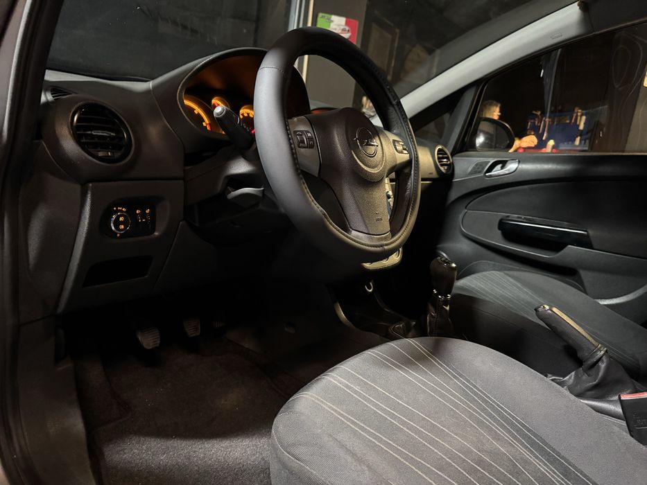 Opel Corsa D  1.3 Cdti - Nacional 2010