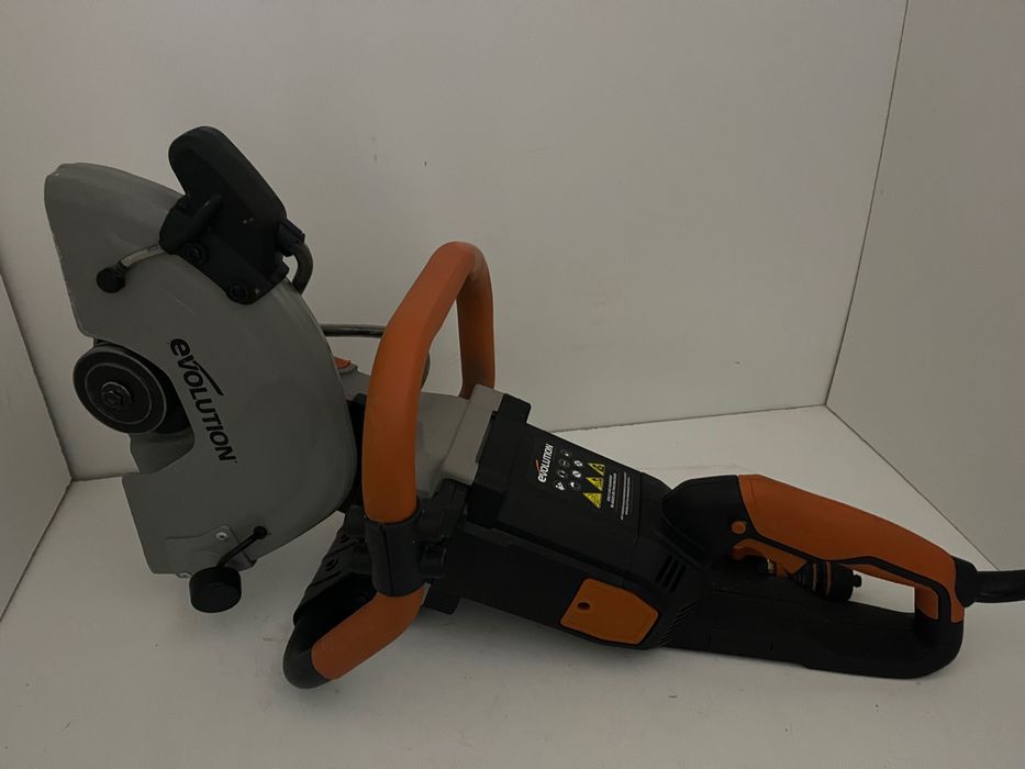 Piła tarczowa do cięcia betonu Evolution R300dct+ 2400 W 22 mm
