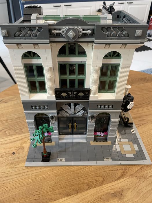 Lego 10251 брик банк - Brick Bank