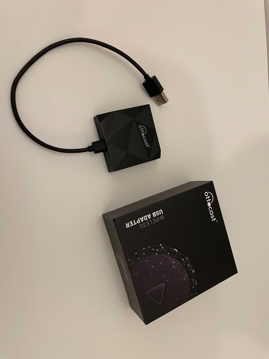 Adapter bezprzewodowy Apple CarPlay Ottocast