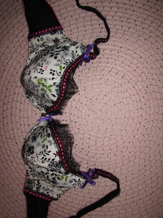 Biustonosz Marks&spencer Ceriso 36 DD 80E