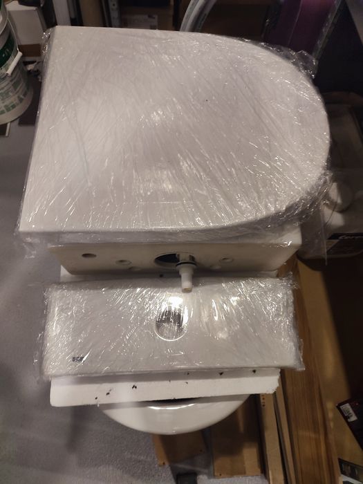 Kompakt Roca WC Rimless