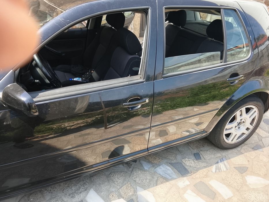 Volkswagen Golf — fotografia 4