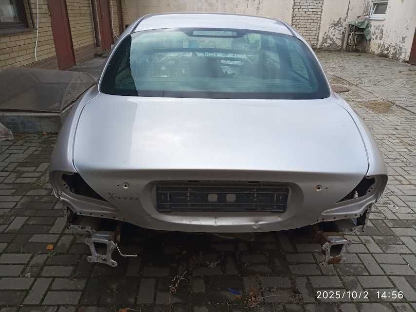 Jaguar X-tayp донар