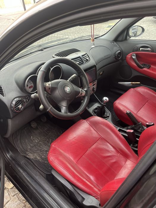 Vendo Alfa Romeu 147 ano 2001
