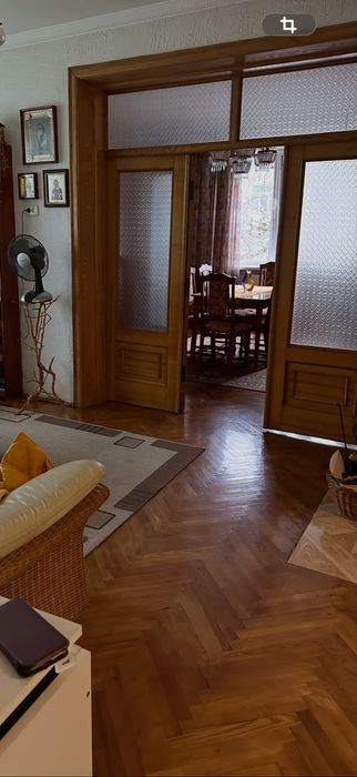 продається будинок