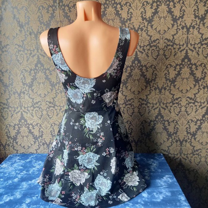 sukienka w kwiaty H&M m