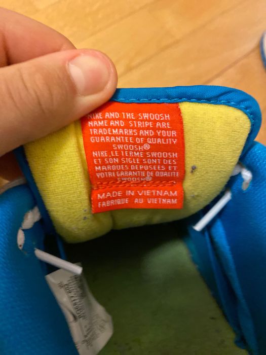 Nike dunk sb bart simpson