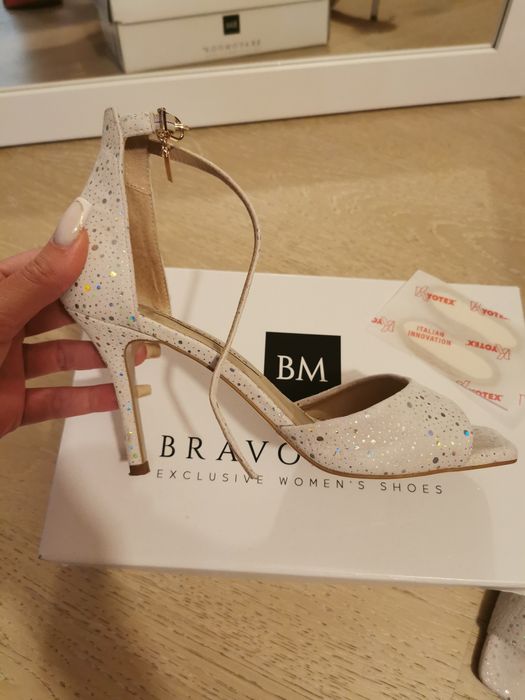 Buty ślubne, sandałki bravomoda skóra 39