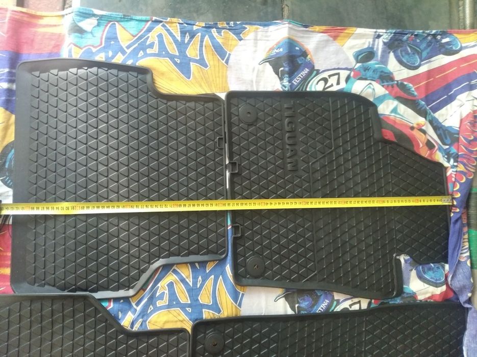 Килимки в салон Volkswagen Tiguan