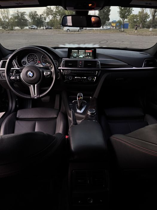 BMW 328i Xdrive 2016