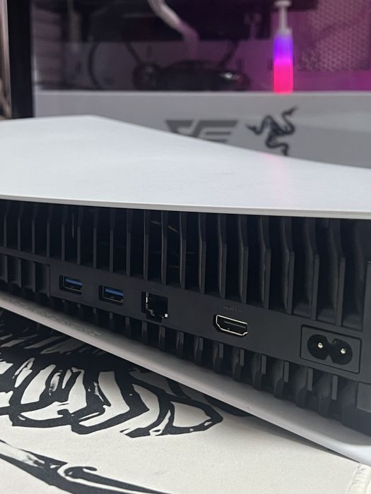 Sony PlayStation 5 (PS5) Digital Edition 825GB