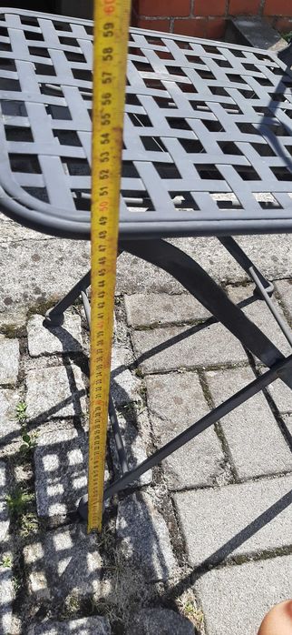 Zestaw 4 krzesła i stół ogrodowy