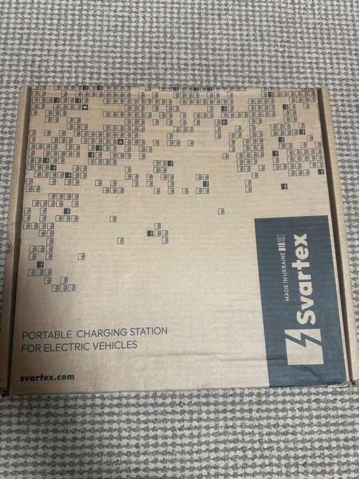 Зарядка для електромобіля Тесла з США