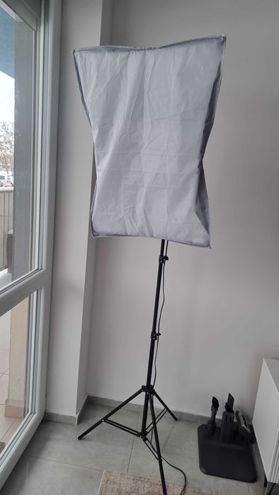 SOFTBOX 50x70, 4 żarówki LED, wysokość 180-200cm