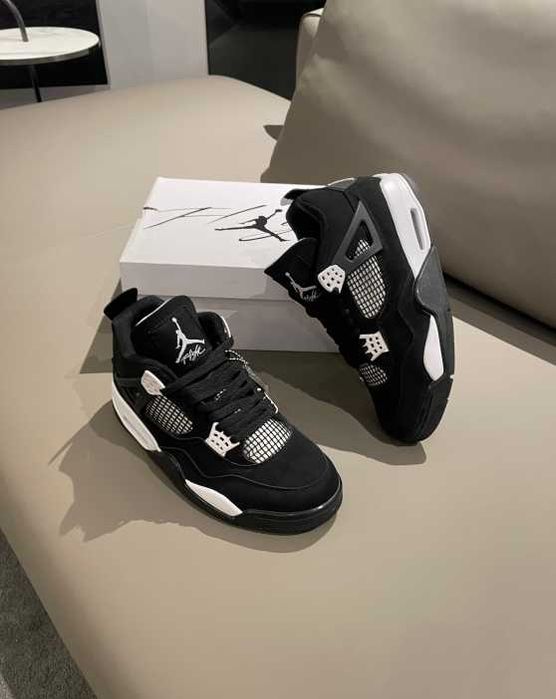 Jordan Air Jordan 4 Retro White Thunder R.44