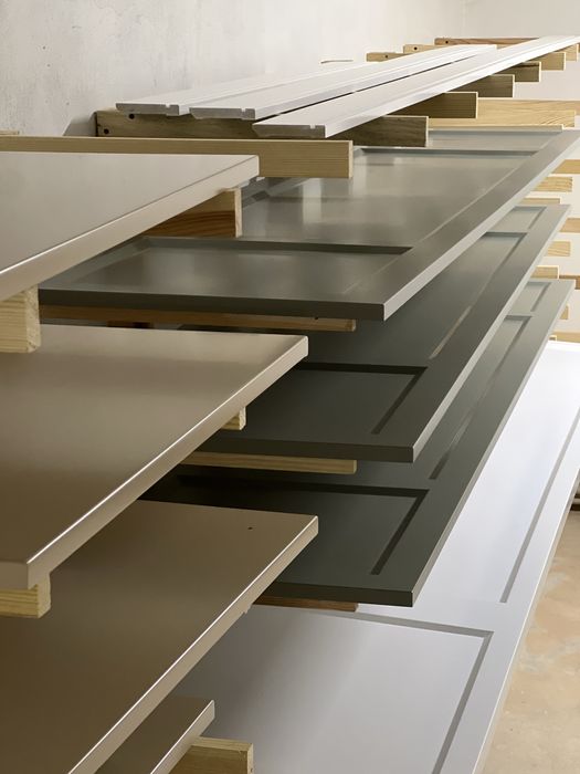 Фарбовані фасади для меблів виробник