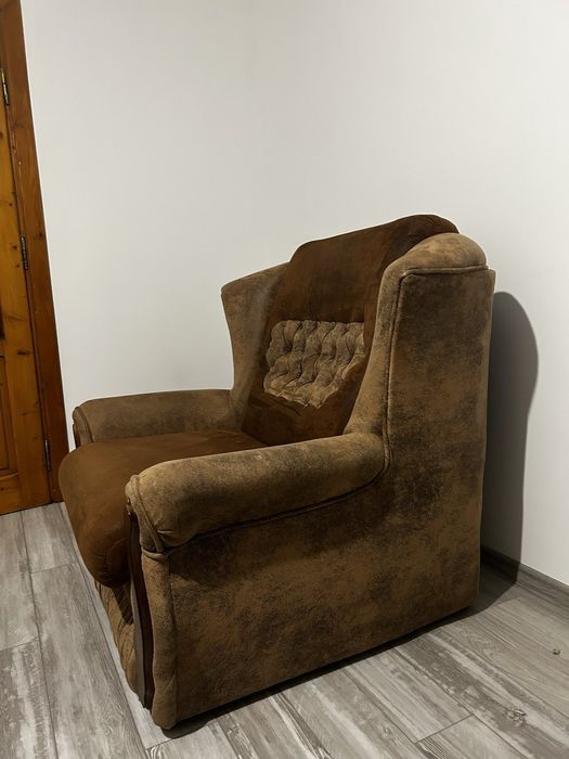 Продається  розкладне крісло