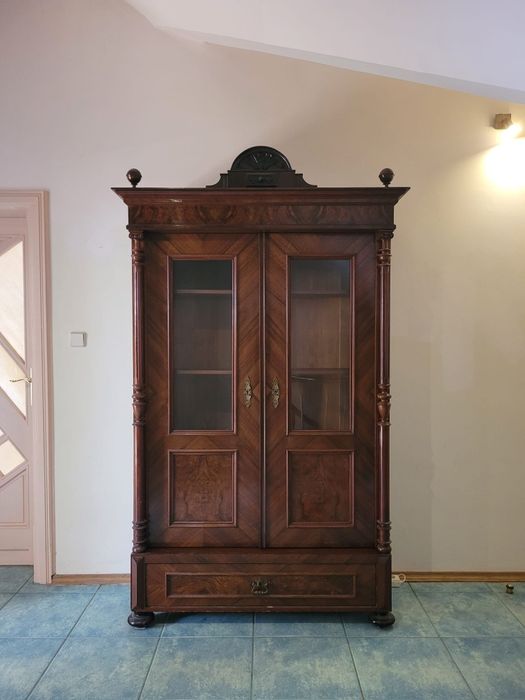 Biblioteka - orzech xix wiek