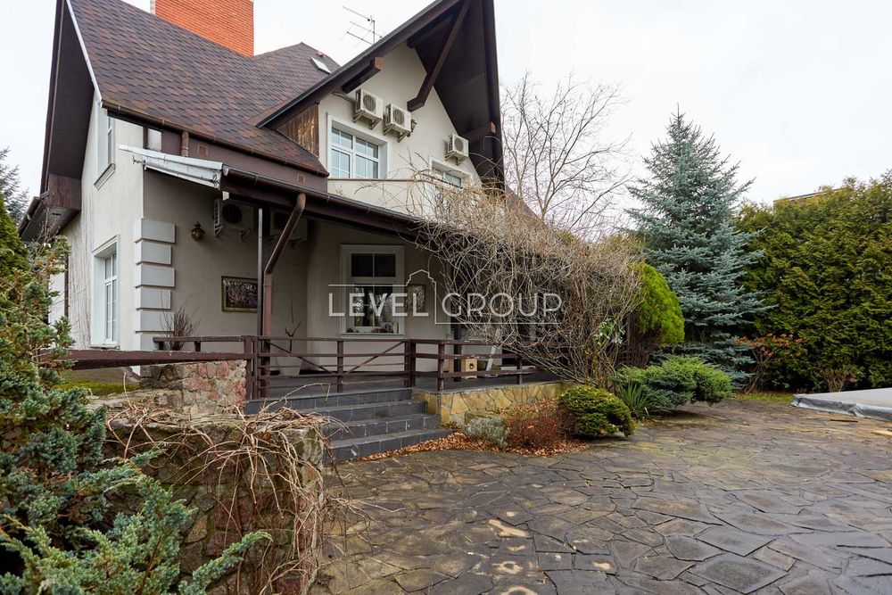 Продаж будинку 500 м² з виходом на канал. Конча-Заспа Козин Рудики