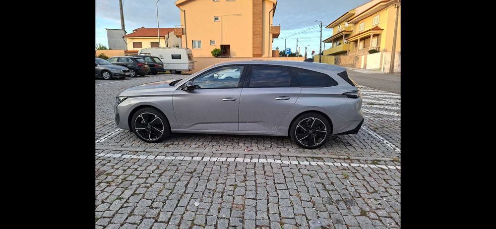Peugeot e-308 sw Allure
