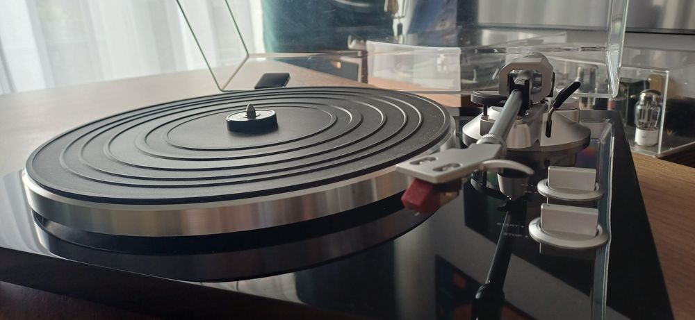 Gramofon TEAC TN 300